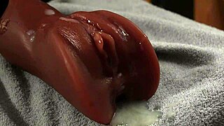 solo babe gulps huge homemade cum load