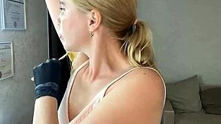 Sugarnadya asks do you love my armpit fetish while waxing gorgeous arms close up?