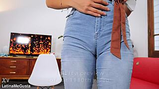Puffy Nipples Tiny Latina Twerks Cameltoe Jeans
