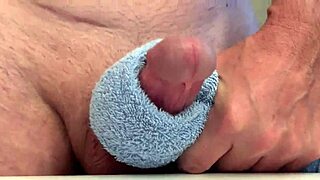 Watch me cum hard now 😩