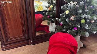 Cindy lou does christmas cosplay asmr in uniform
