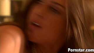 Beautiful lauren phoenix shows off her amazing blowjob skills