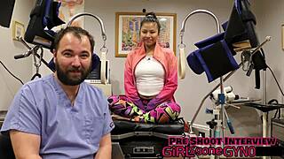 doctor tampa sounds raya nguyens urethra in closeup