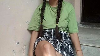 Indian college girl seduces with creamy pussy and sucks dick