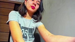 myla angel binds her beautiful tits with rubber rope