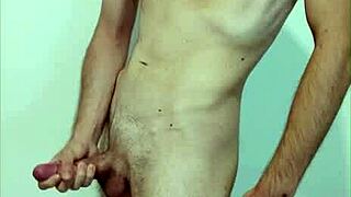 masturbation seventy one on webcam