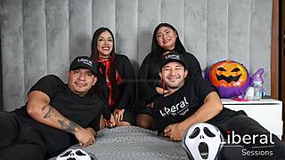 un juego previo antes de compartir sus esposas
