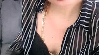 cc i am sofy a real amateur milf who loves sex