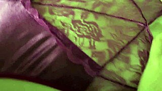 Indonesian woman touches herself until wet